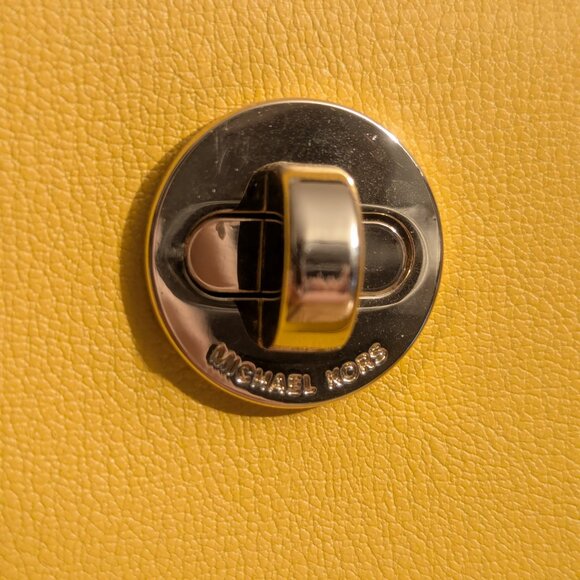 Michael Kors Rivington Tote - Picture 8 of 9